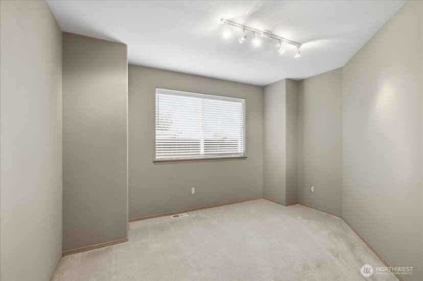Property photo for 10923 185th Avenue E, Bonney Lake photo 18