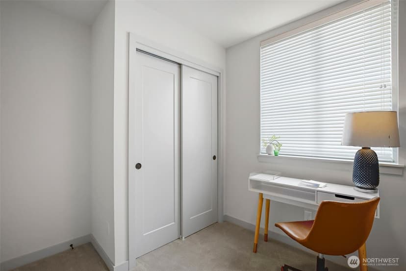 Property photo for 1010 A NE 92nd Street, Seattle photo 24