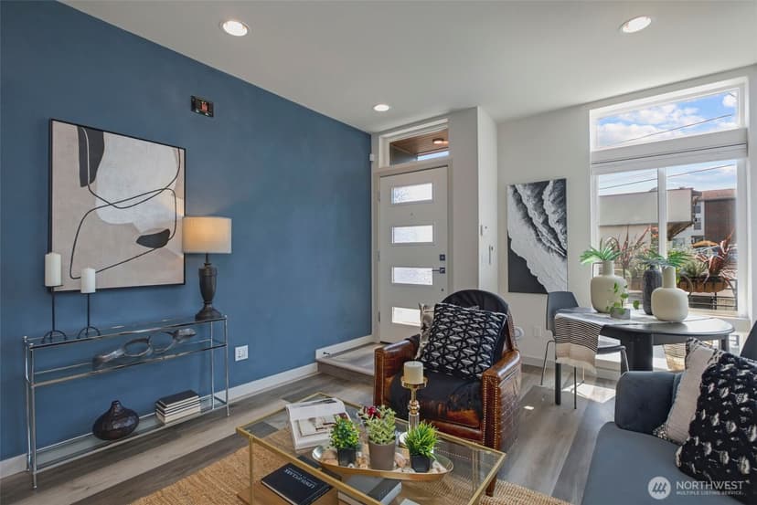 Property photo for 1010 A NE 92nd Street, Seattle photo 5
