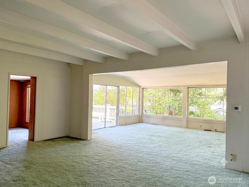 Property photo for 3216 Hunts Point Road, Hunts Point photo 15