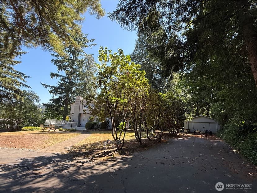 Property photo for 3216 Hunts Point Road, Hunts Point photo 19