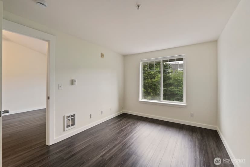 Property photo for 1810 S Charles Street #302, Seattle photo 17