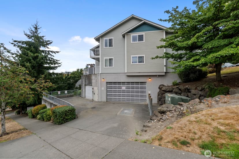 Property photo for 1810 S Charles Street #302, Seattle photo 30