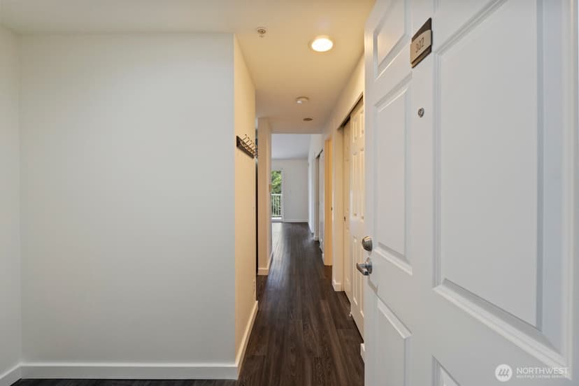 Property photo for 1810 S Charles Street #302, Seattle photo 6