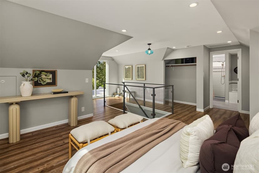 Property photo for 3435 61st Avenue SW, Seattle photo 18