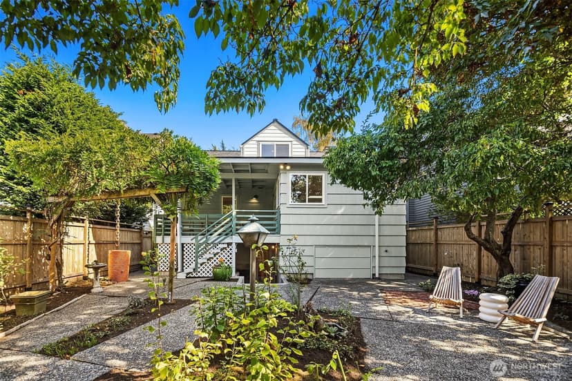 Property photo for 3435 61st Avenue SW, Seattle photo 26