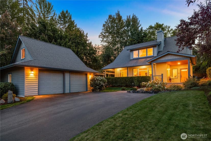 Property photo for 300 Bromley Place NW, Bainbridge Island photo 29