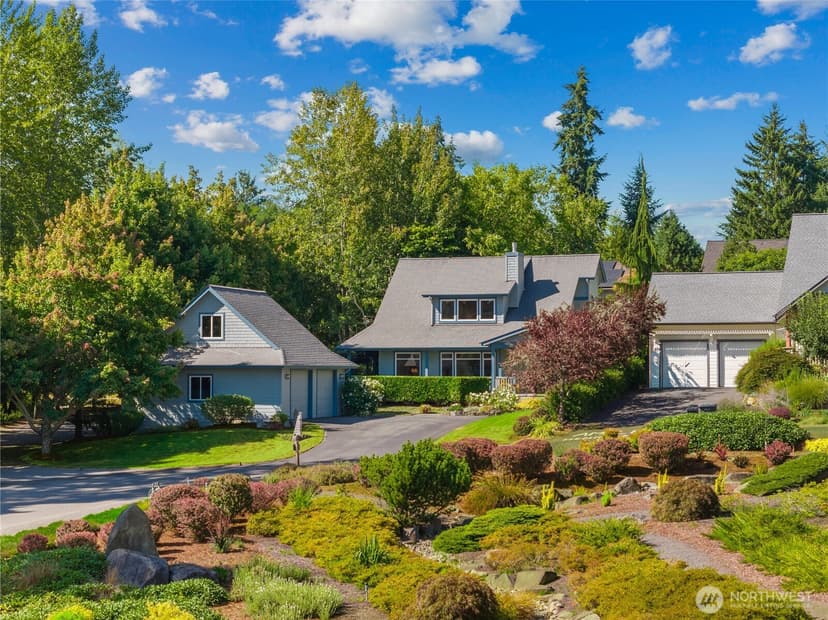Property photo for 300 Bromley Place NW, Bainbridge Island photo 6
