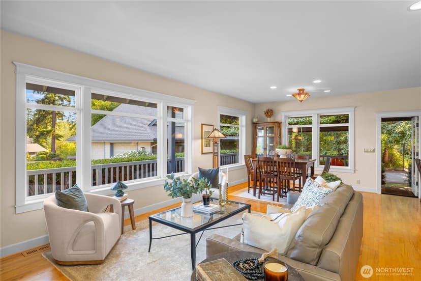 Property photo for 300 Bromley Place NW, Bainbridge Island photo 10