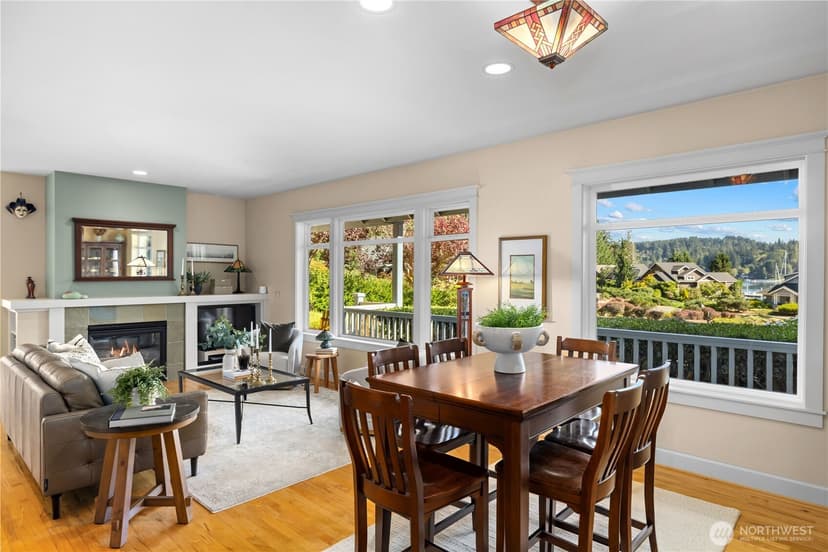 Property photo for 300 Bromley Place NW, Bainbridge Island photo 8