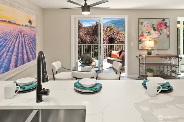 Property photo for 206 Mountain Park Boulevard SW #D203, Issaquah photo 4