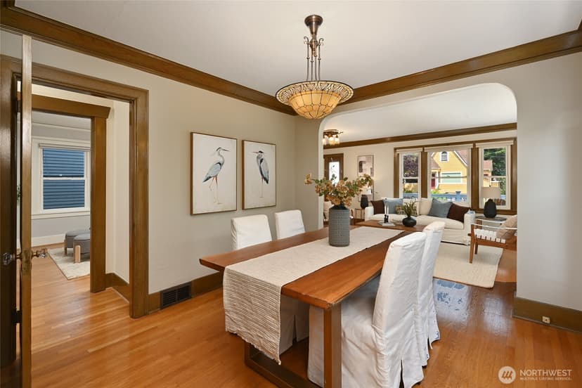 Property photo for 523 N 70th Street, Seattle photo 5
