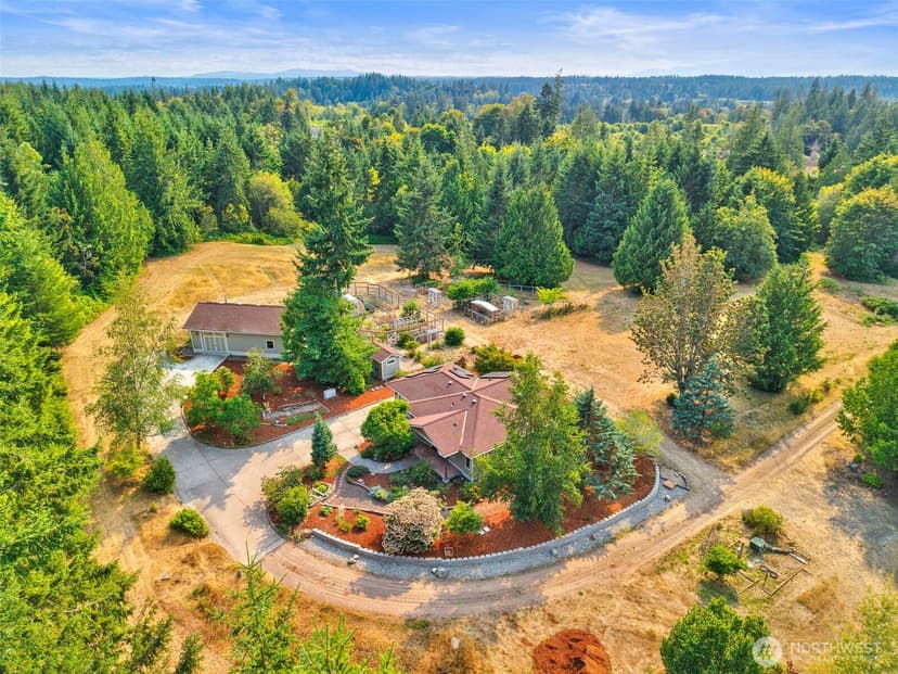 Property photo for 25613 Tytler Road NE, Poulsbo photo 2