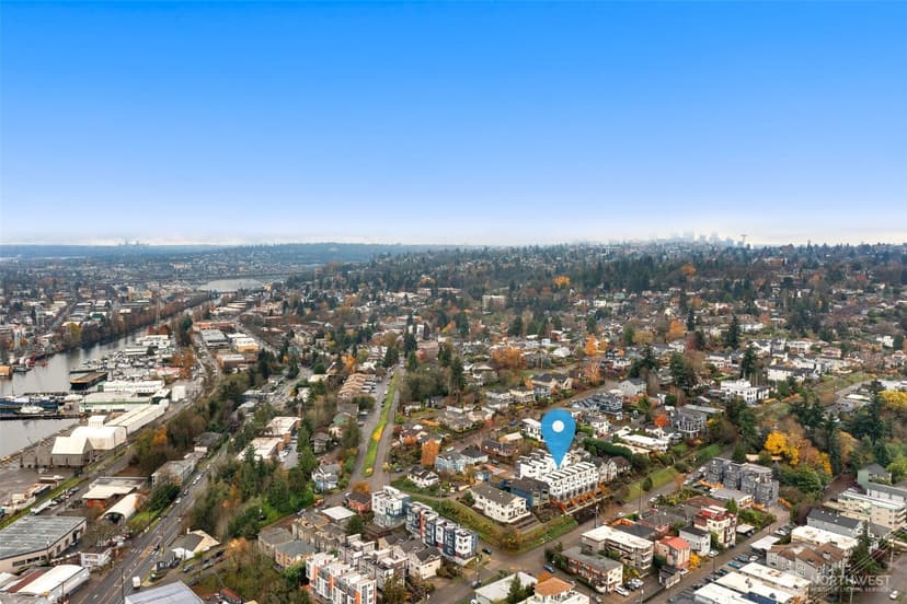 Property photo for 3640 A 13th Avenue W, Seattle photo 19
