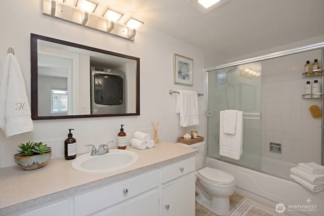 Property photo for 440 St. Helens Avenue #305, Tacoma photo 5