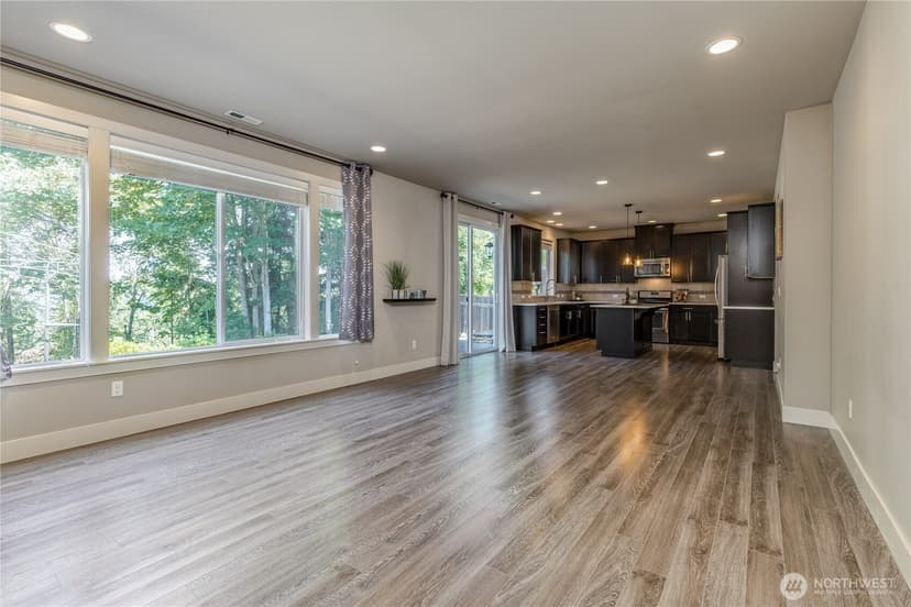 Property photo for 13302 80th Avenue E, Puyallup photo 15