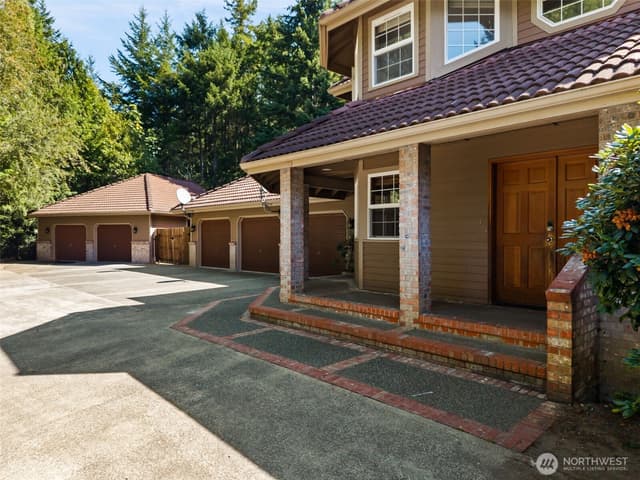 Property photo for 8937 Genesis Lane SE, Port Orchard photo 3