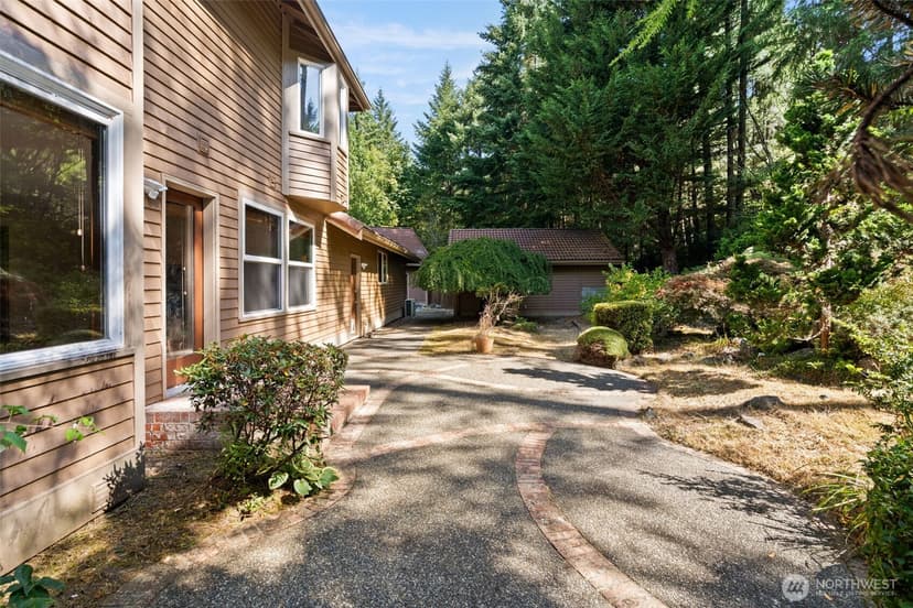 Property photo for 8937 Genesis Lane SE, Port Orchard photo 29