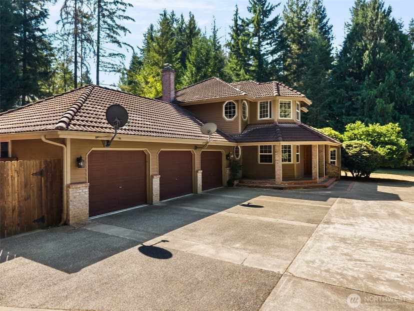 Property photo for 8937 Genesis Lane SE, Port Orchard photo 2