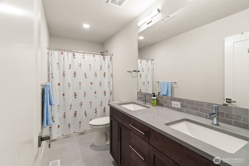 Property photo for 18804 14th Place W, Lynnwood photo 24