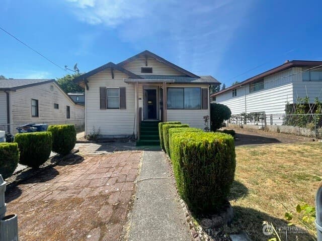 Property photo for 5517 33rd Avenue S, Seattle
