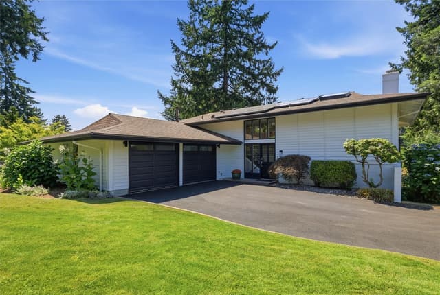 Property photo for 4802 111th Avenue NE, Kirkland