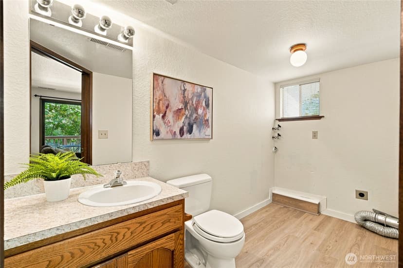 Property photo for 10704 44th Avenue SE, Everett photo 21