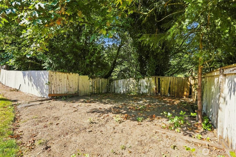 Property photo for 10704 44th Avenue SE, Everett photo 35