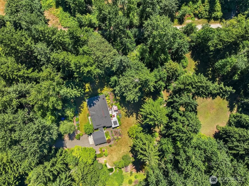 Property photo for 14419 320th Avenue NE, Duvall photo 34