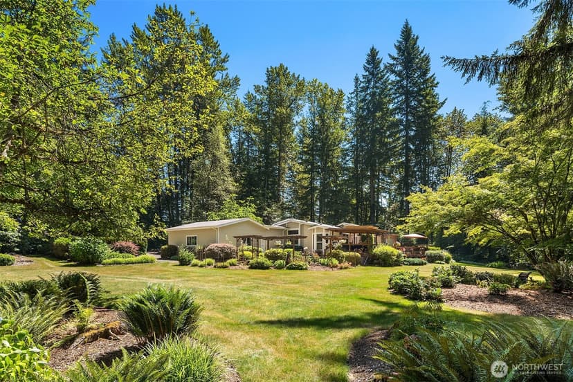 Property photo for 14419 320th Avenue NE, Duvall photo 27