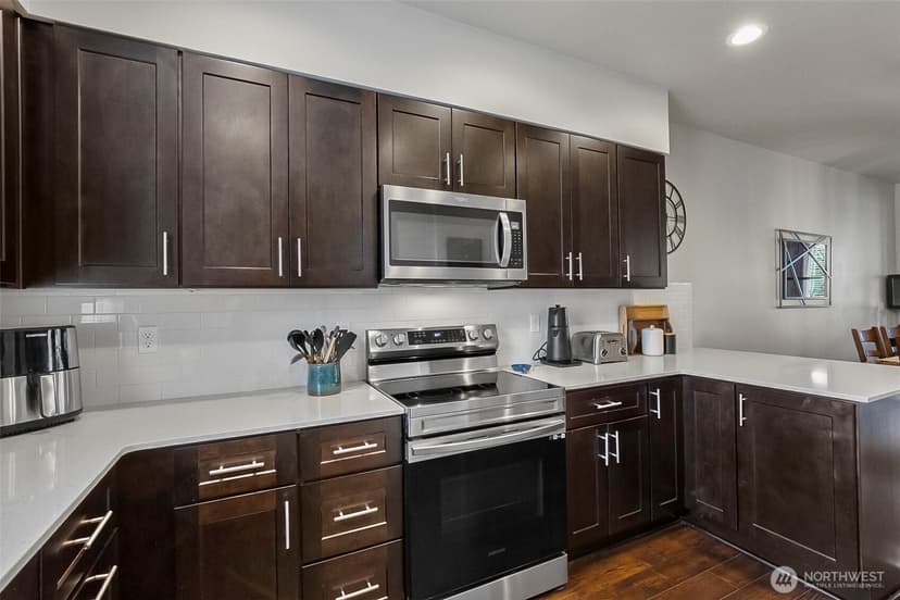 Property photo for 3230 148th Street SW #B2, Lynnwood photo 13