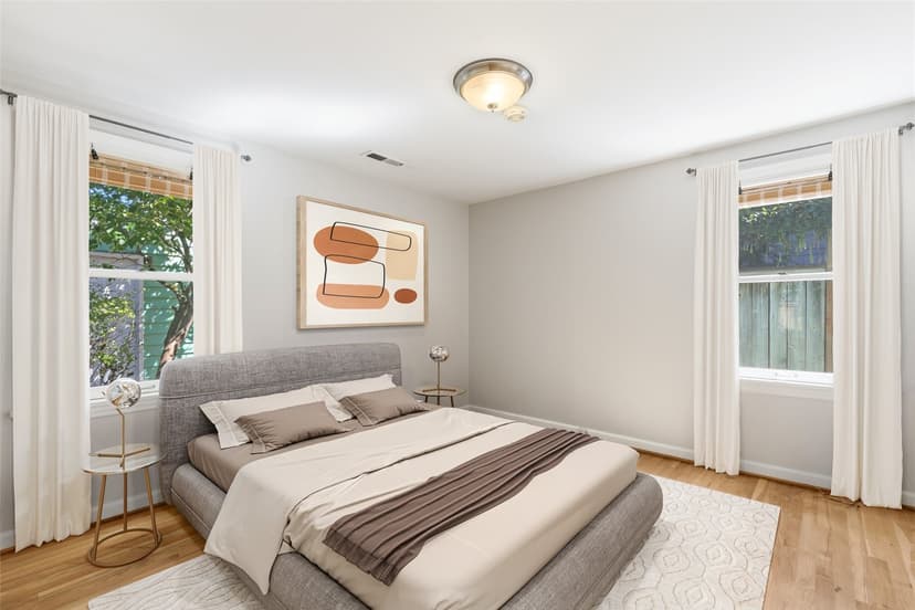 Property photo for 346 N 102nd Street, Seattle photo 23