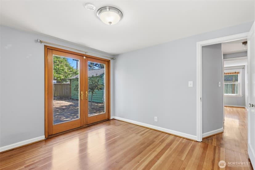 Property photo for 346 N 102nd Street, Seattle photo 18