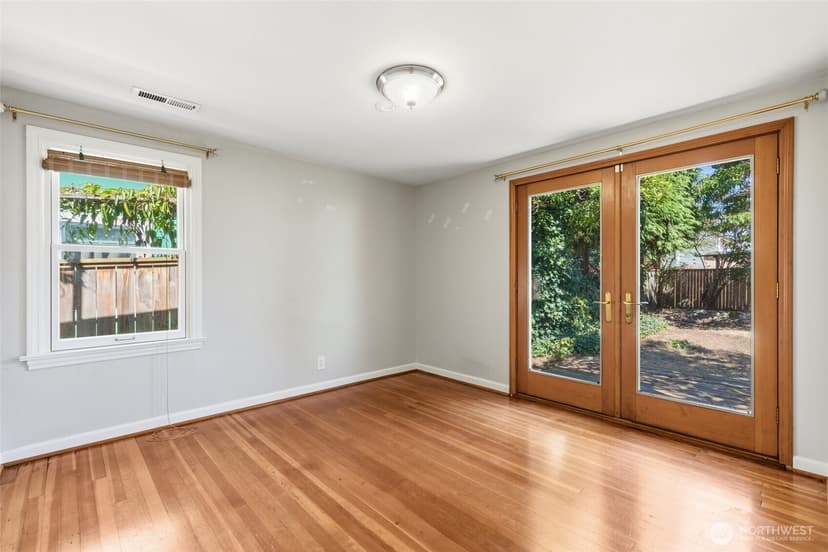 Property photo for 346 N 102nd Street, Seattle photo 20