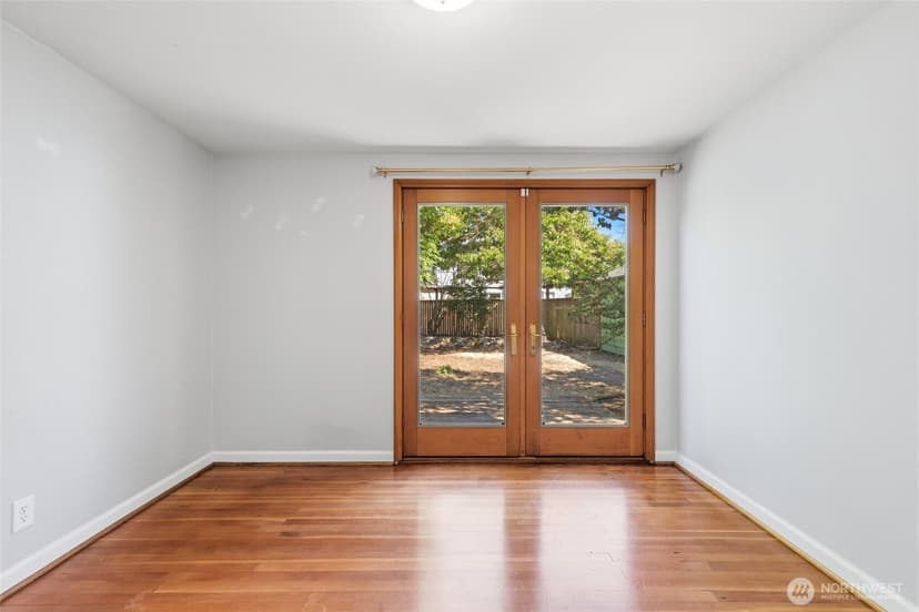 Property photo for 346 N 102nd Street, Seattle photo 21