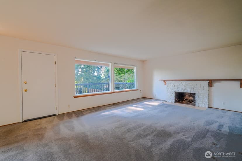 Property photo for 23427 28th Avenue S, Des Moines photo 6