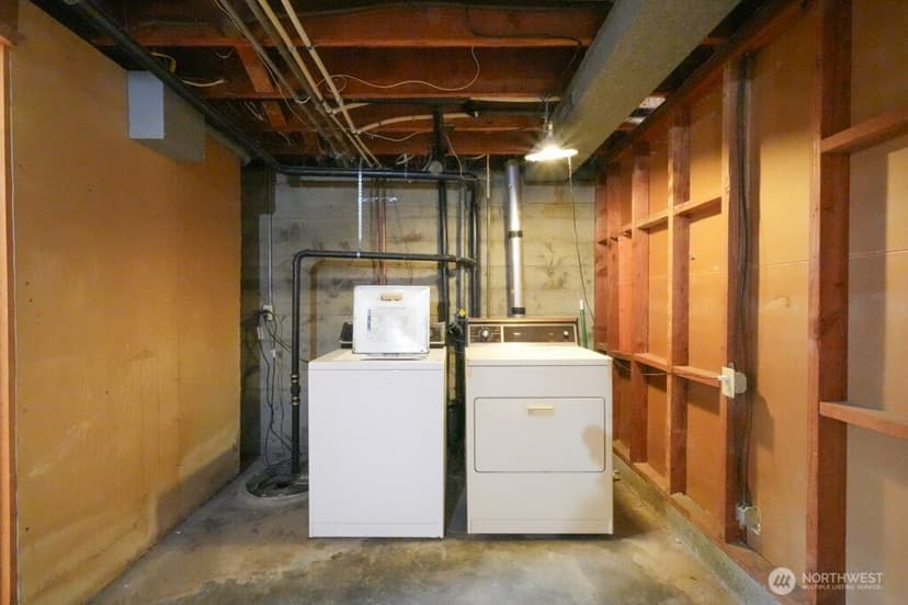 Property photo for 23427 28th Avenue S, Des Moines photo 27