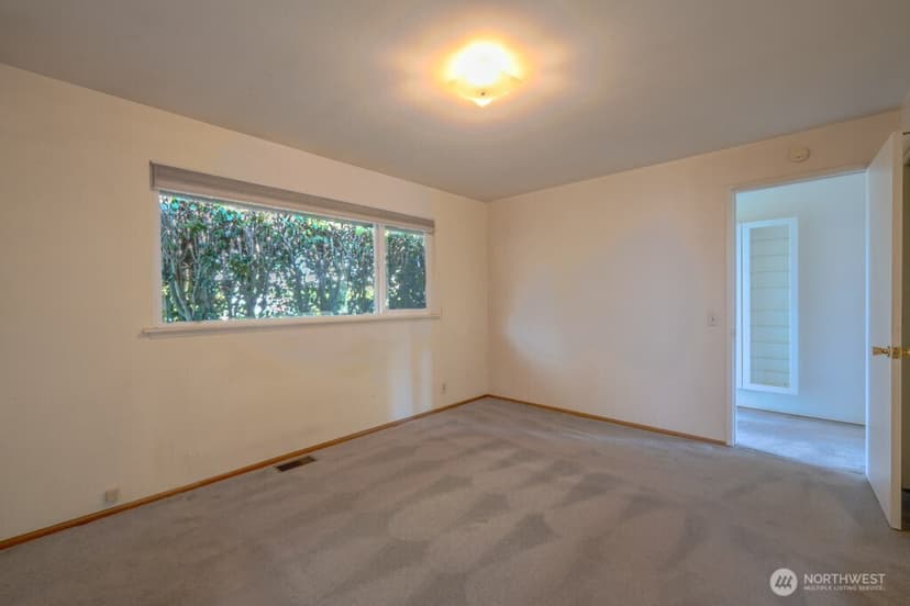 Property photo for 23427 28th Avenue S, Des Moines photo 14