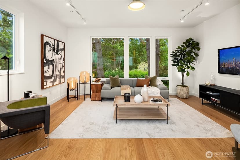 Property photo for 536 W Barrett Street, Seattle photo 11