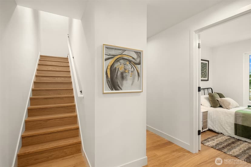 Property photo for 536 W Barrett Street, Seattle photo 24