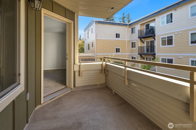 Property photo for 12534 15th Avenue NE #22, Seattle photo 22