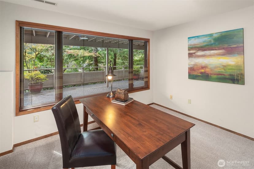 Property photo for 13233 SE 51st Place, Bellevue photo 33