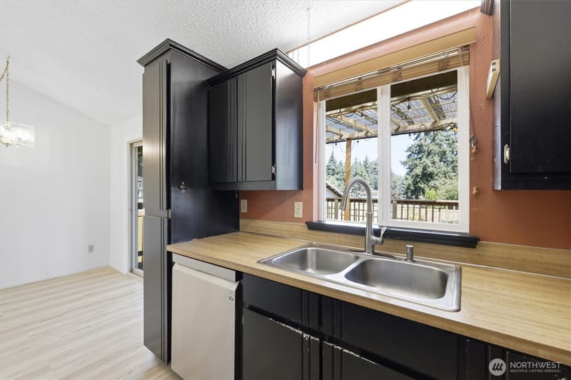 Property photo for 2660 SW 335th Place, Federal Way photo 13