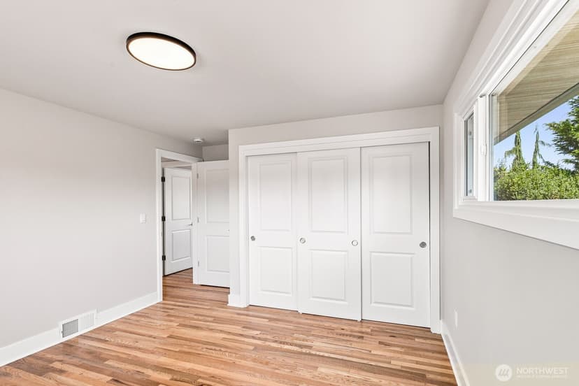 Property photo for 4960 Vesper Drive, Everett photo 34