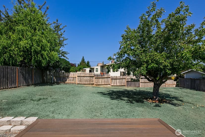 Property photo for 4960 Vesper Drive, Everett photo 11
