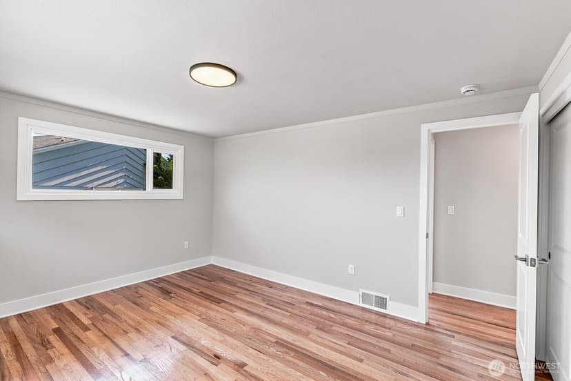 Property photo for 4960 Vesper Drive, Everett photo 31
