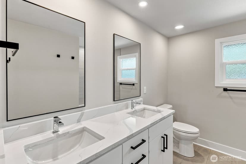 Property photo for 4960 Vesper Drive, Everett photo 23