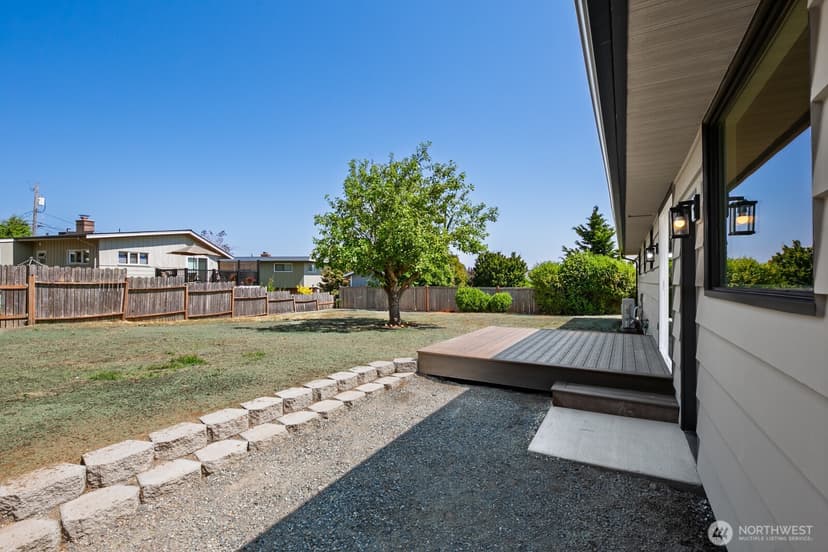 Property photo for 4960 Vesper Drive, Everett photo 6