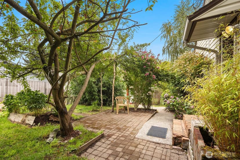 Property photo for 921 SW 102nd Street, Seattle photo 26
