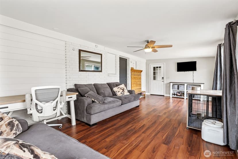 Property photo for 11005 Morning Side Drive E, Puyallup photo 16